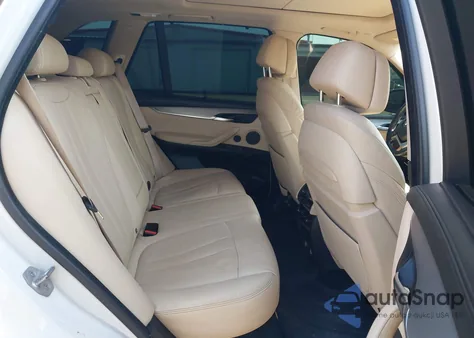 2016 BMW X5 xDrive50I z USA, uszkodzony, nr VIN 5UXKR6C5XG0J82467